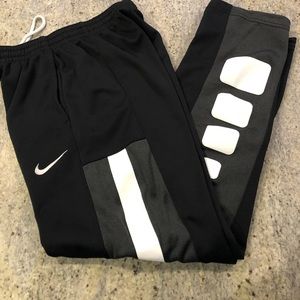 Men’s Nike Elite sweats